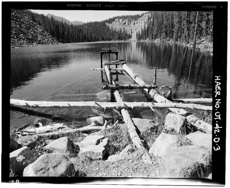 HAER photo of Deer Lake and upright outlet gate wheel, stem and stem guide, looking north, July 1985